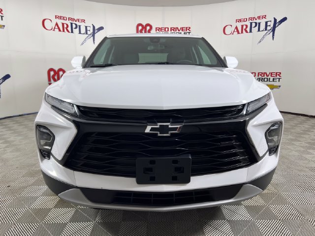 Used 2023 Chevrolet Blazer LT w/ LPO, Black Sport Package FWD image 2