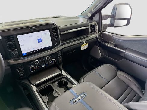 New 2025 Ford F350 Platinum w/ FX4 Off-Road Package AWD/4WD image 26