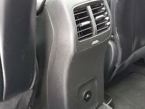 Used 2024 Ford Escape Platinum image 35