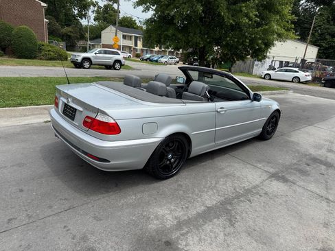 Used 2006 BMW 330Ci Convertible RWD image 9