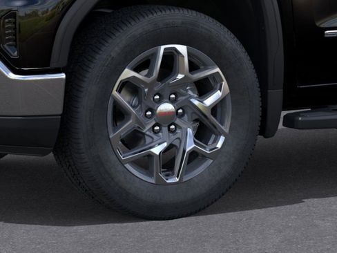 New 2026 GMC Sierra 1500 SLT image 9