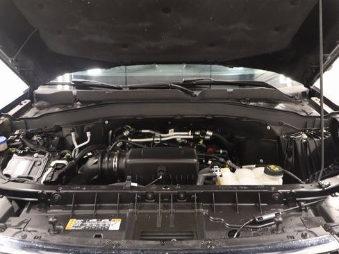 Used 2022 Ford Explorer XLT w/ Equipment Group 202A AWD/4WD image 24