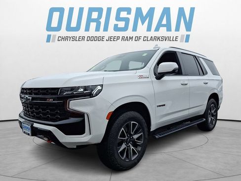 Used 2024 Chevrolet Tahoe Z71 w/ Luxury Package image 3