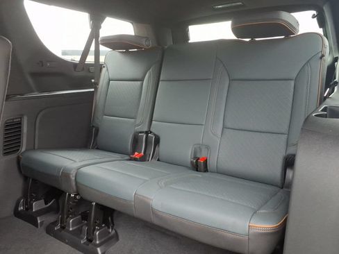 New 2026 GMC Yukon XL AT4 AWD/4WD image 15