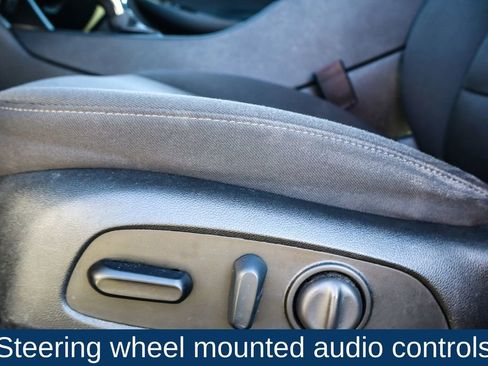 Used 2023 Chevrolet Malibu LT image 11