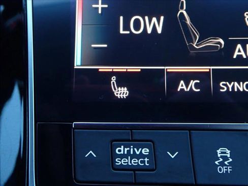 Used 2020 Audi Q7 3.0T Premium Plus image 21