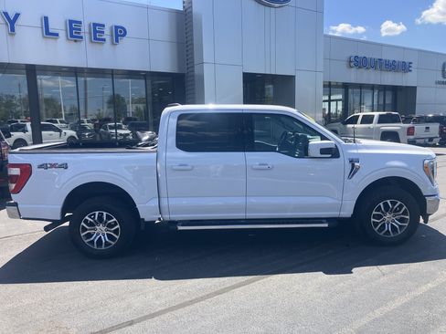 Certified 2022 Ford F150 Lariat w/ Equipment Group 501A Mid AWD/4WD image 8