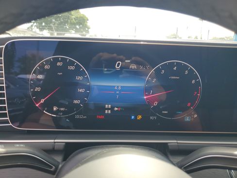 New 2026 Mercedes-Benz GLS 580 4MATIC image 29