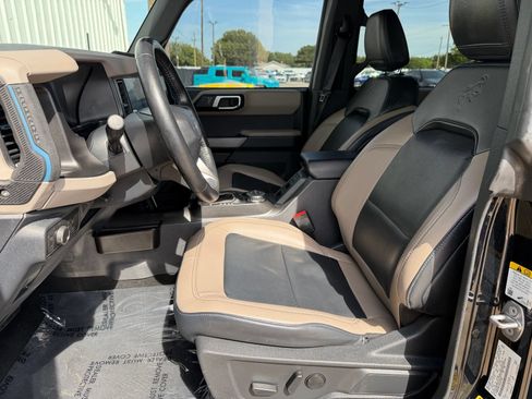 Used 2022 Ford Bronco Wildtrak AWD/4WD image 21