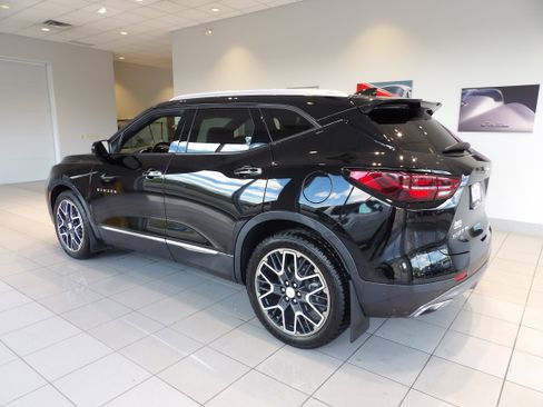 Used 2023 Chevrolet Blazer Premier w/ Driver Confidence II Package AWD/4WD image 6