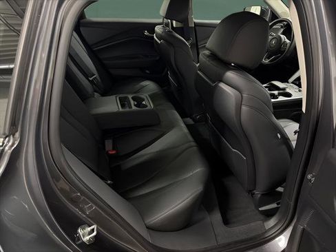 Used 2023 Acura TLX image 13