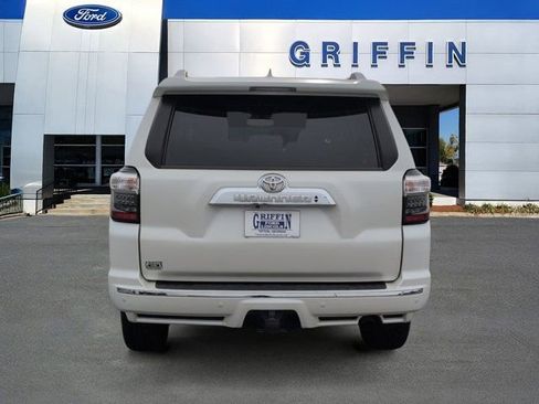 Used 2019 Toyota 4Runner Limited RWD image 8