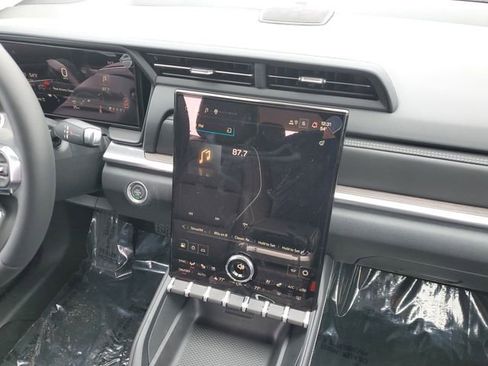 New 2026 GMC Terrain Denali w/ LPO, Black Badging Package image 26