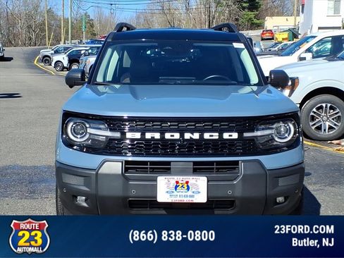 Certified 2025 Ford Bronco Sport Outer Banks w/ Outer Banks Tech Package+ AWD/4WD image 2