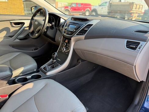 Used 2014 Hyundai Elantra Sport FWD image 26