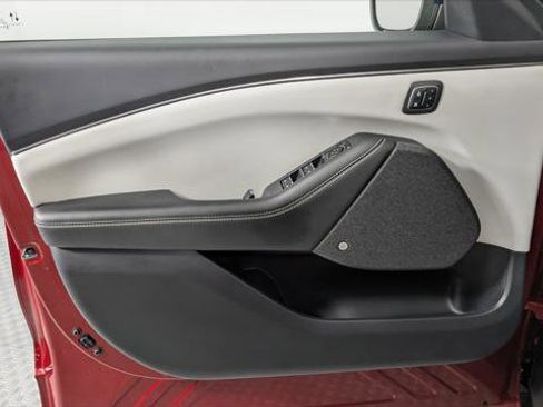 Used 2024 Ford Mustang Mach-E Premium image 12