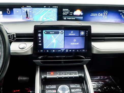 Used 2024 Lincoln Nautilus Premier w/ Equipment Group 102A image 20