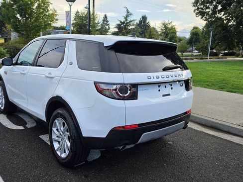 Used 2016 Land Rover Discovery Sport HSE AWD/4WD image 7
