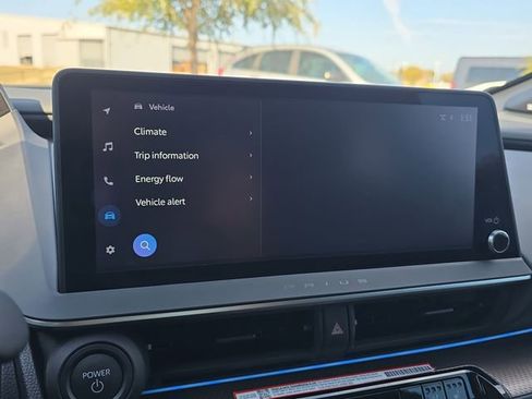 Used 2025 Toyota Prius Limited image 20