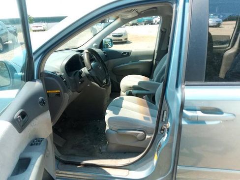 Used 2006 Kia Sedona FWD image 22