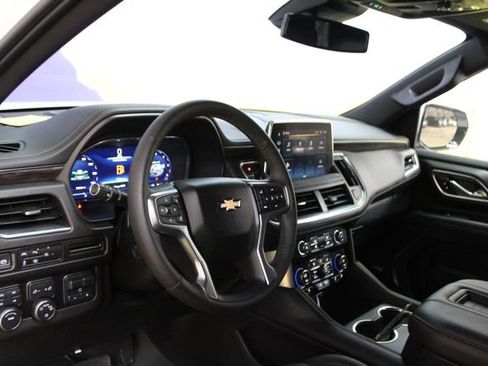 Used 2023 Chevrolet Tahoe LT w/ LT Signature Package AWD/4WD image 15