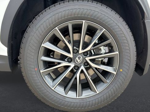 Used 2026 Lexus NX 350 AWD w/ Accessory Package (Z2) image 31