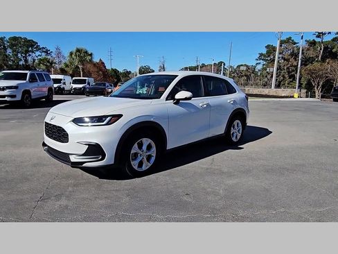 Used 2023 Honda HR-V LX image 41