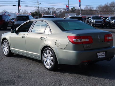 Used 2009 Lincoln MKZ Base image 7