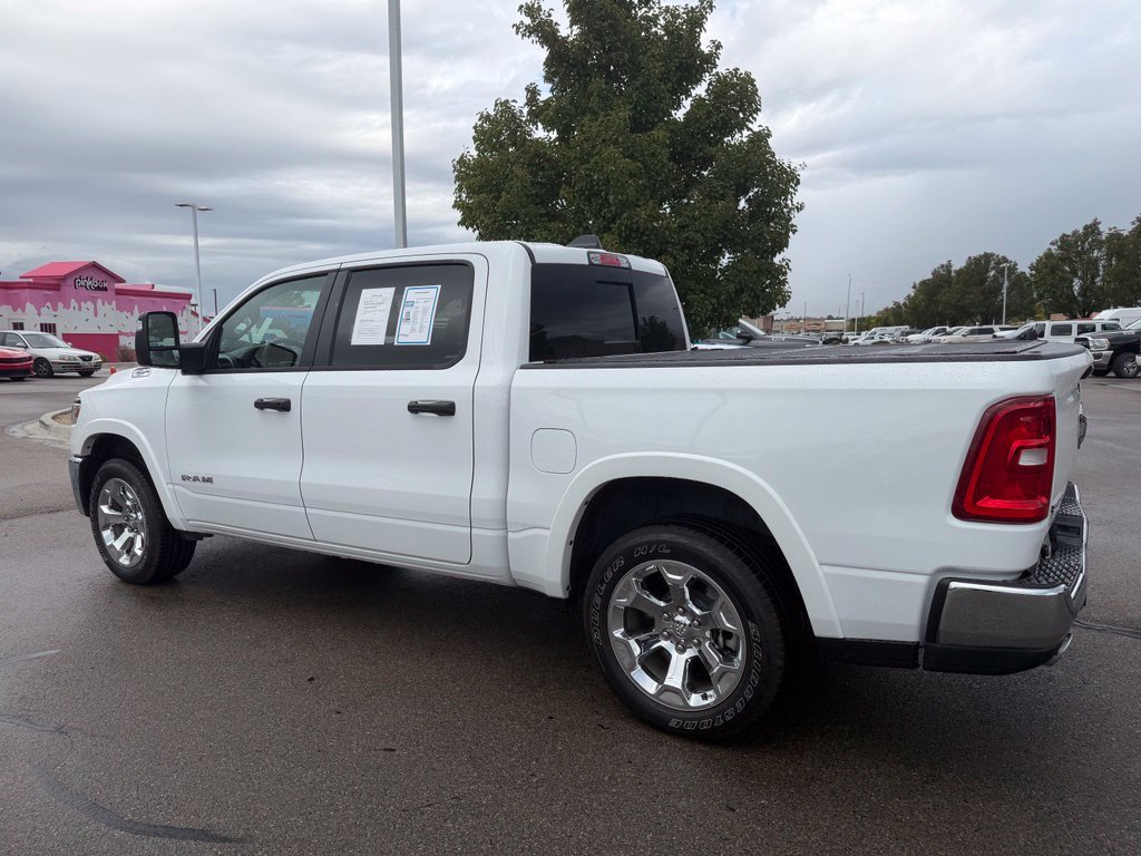 Used 2025 RAM 1500 Big Horn AWD/4WD image 3