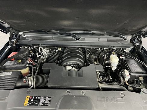 Certified 2019 GMC Yukon Denali w/ Denali Ultimate Package image 31