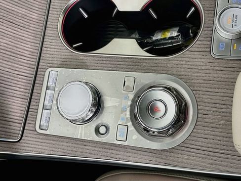 New 2027 Genesis GV80 2.5T Prestige AWD/4WD image 15