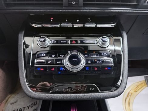 Used 2020 Lincoln Corsair Reserve w/ Equipment Group 202A AWD/4WD image 28