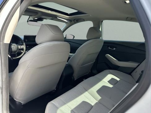 Certified 2023 Honda Accord EX image 18