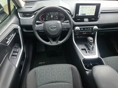 Used 2024 Toyota RAV4 XLE w/ Convenience Package FWD image 11