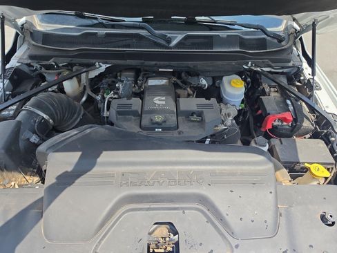 Used 2021 RAM 2500 Laramie AWD/4WD image 30