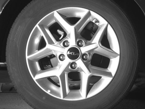 Used 2025 Kia Soul LX w/ LX Technology Package FWD image 22