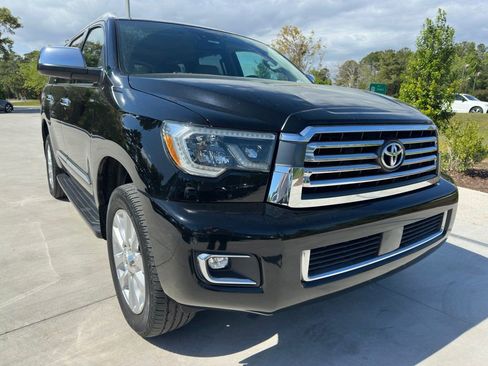 Used 2018 Toyota Sequoia Platinum image 1