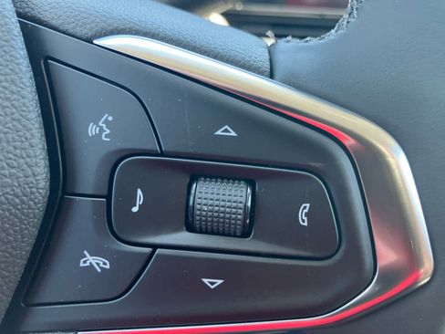 New 2026 Chevrolet Trax LT w/ Driver Confidence Package FWD image 18