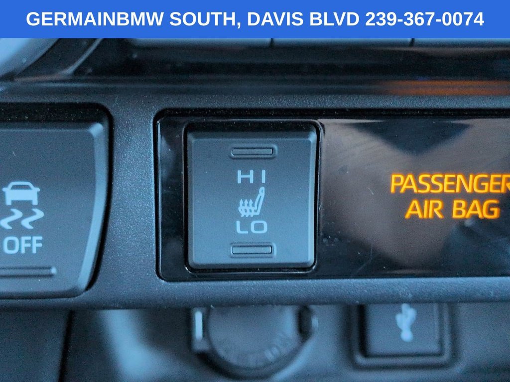 Used 2021 Toyota RAV4 XSE w/ XSE Grade Weather Package AWD/4WD image 25