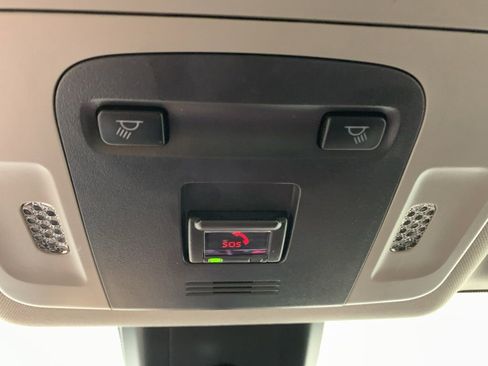 Used 2022 Toyota Camry LE FWD image 23