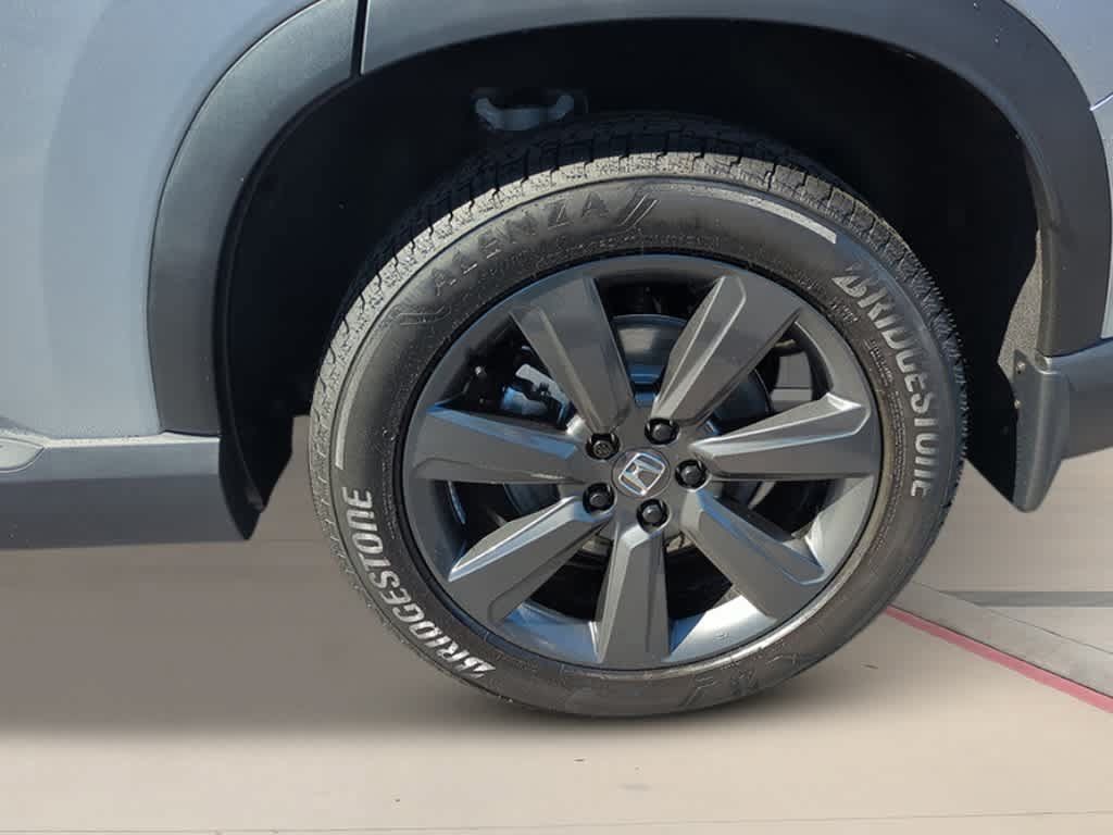 New 2026 Honda Pilot Sport image 9