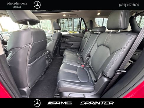 Used 2023 Honda Pilot Touring image 17