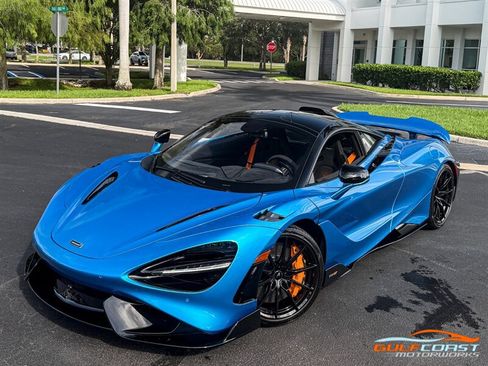 Used 2021 McLaren 765LT RWD image 10