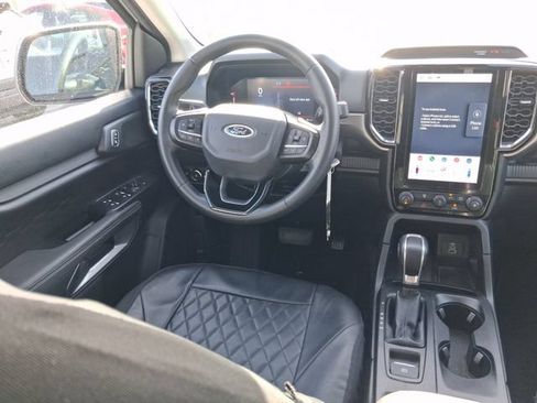 Used 2024 Ford Ranger XLT RWD image 8