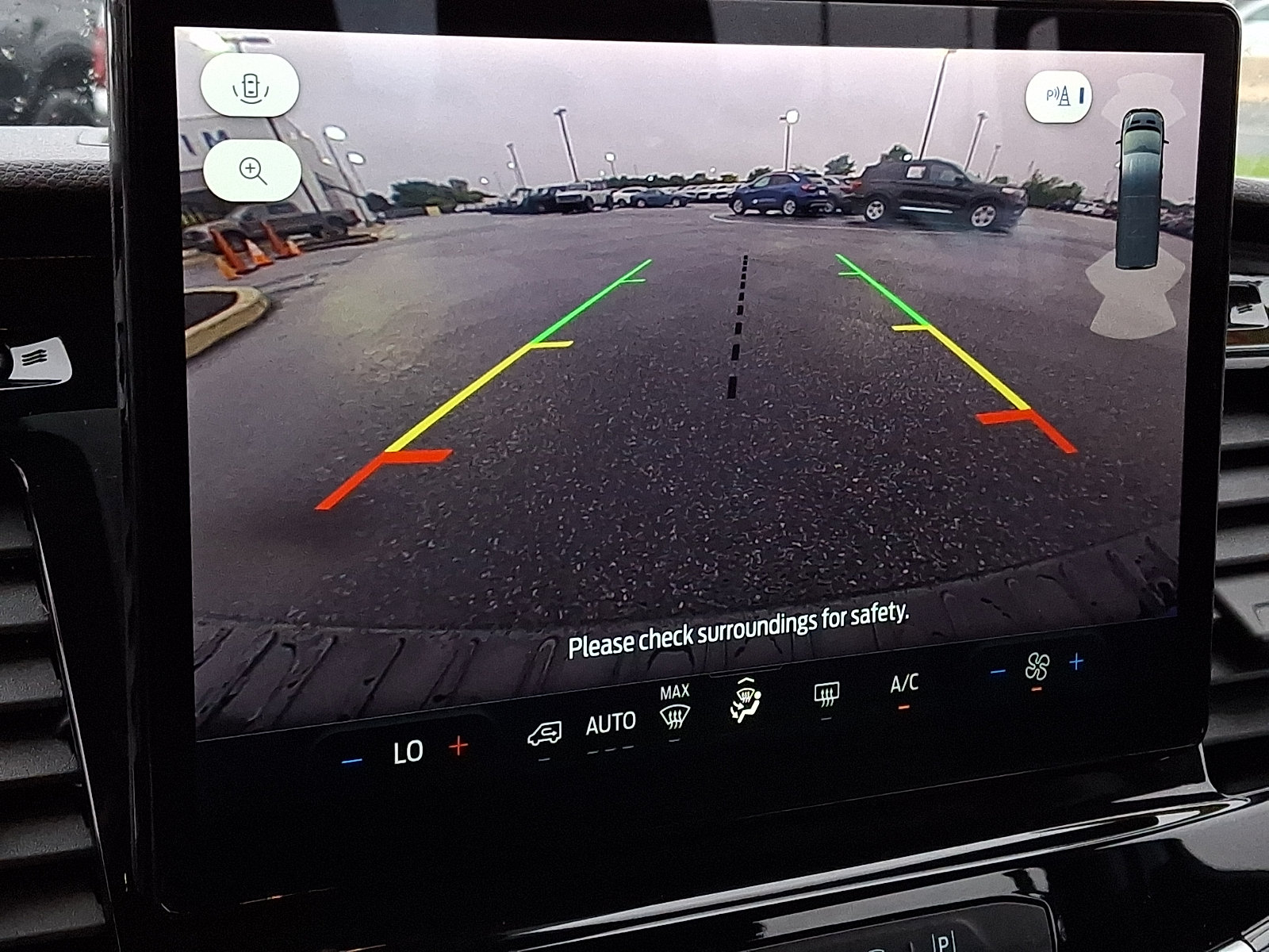 Used 2024 Ford Transit 350 XLT RWD image 15
