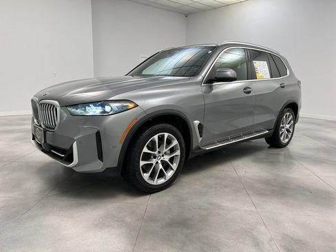 Used 2024 BMW X5 sDrive40i RWD image 4