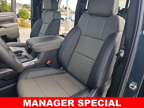 New 2026 Chevrolet Silverado 1500 ZR2 w/ Dark Appearance Package image 14