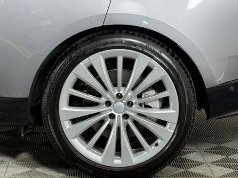 New 2025 Land Rover Range Rover SE image 13