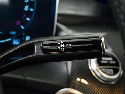 New 2026 Mercedes-Benz GLC 350e 4MATIC image 12