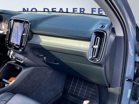 Used 2023 Volvo XC40 B5 Plus w/ Driver Assist Package image 26
